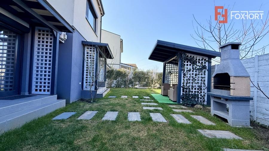 Duplex de vanzare, 3 camere + garaj - toate utilitatile - Dumbravita - 28