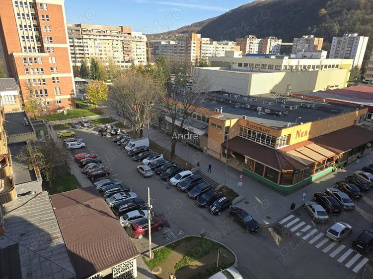 Apartament cu o camera (garsoniera) ultracentral in Resita