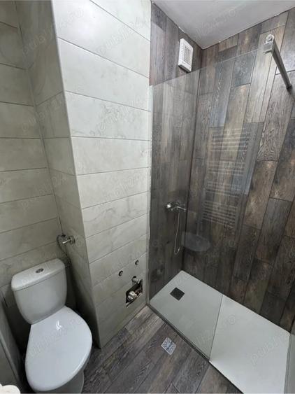 Apartament de vanzare cu 3 camere - 6