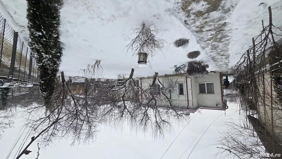 Teren cu casa - zona centrala - 1