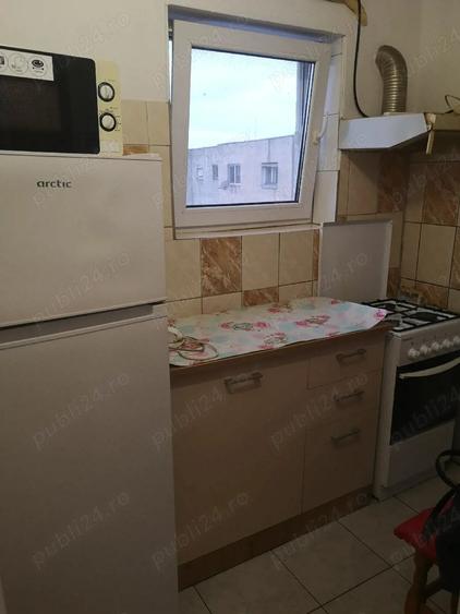 Inchiriez apartament cu o camera pe Calea 6 Vanatori - 4