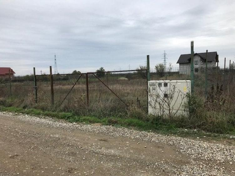 Terenuri Peris - loturi de 800 mp +130mp drum acces - 3