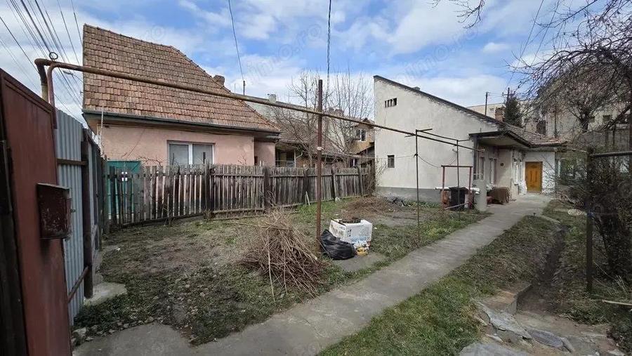 Central - Vanzare casa, curte comuna - Str. Tudor Vladimirescu - 5