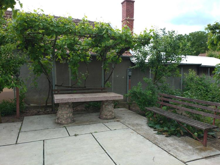 Casa cu 3 camere, Ineu, Arad - 3