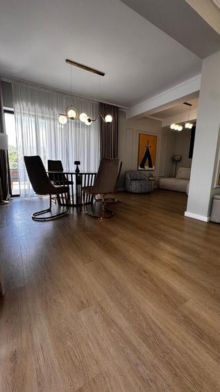 Apartament deosebit cu vedere panoramică către Pădurea Băneasa - 8