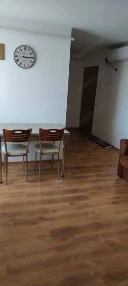 Inchiriez garsoniera - 2