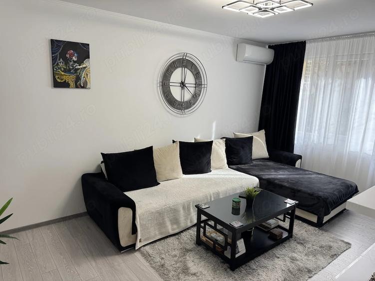 Apartament cu 3 camere decomandat în Central