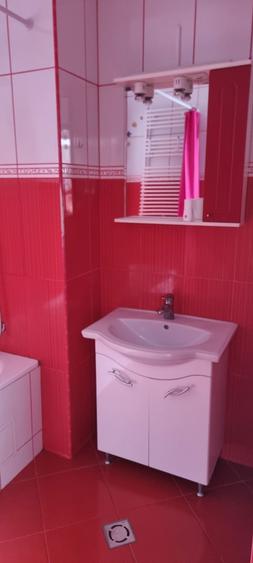 Inchiriez apartament 2 camere zona uta Ared - 1