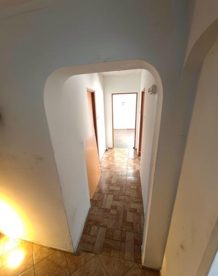 Apartament 2 camere 56mp decomandat Piata Salajan Metrou 5 min - 4