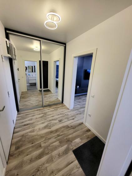 AP 1 cam Str. Basarabiei bl. Central Park - 5