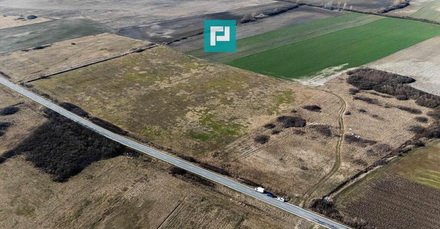 Teren Extravilan Oportunitate Unica de Investi?ie! - 1