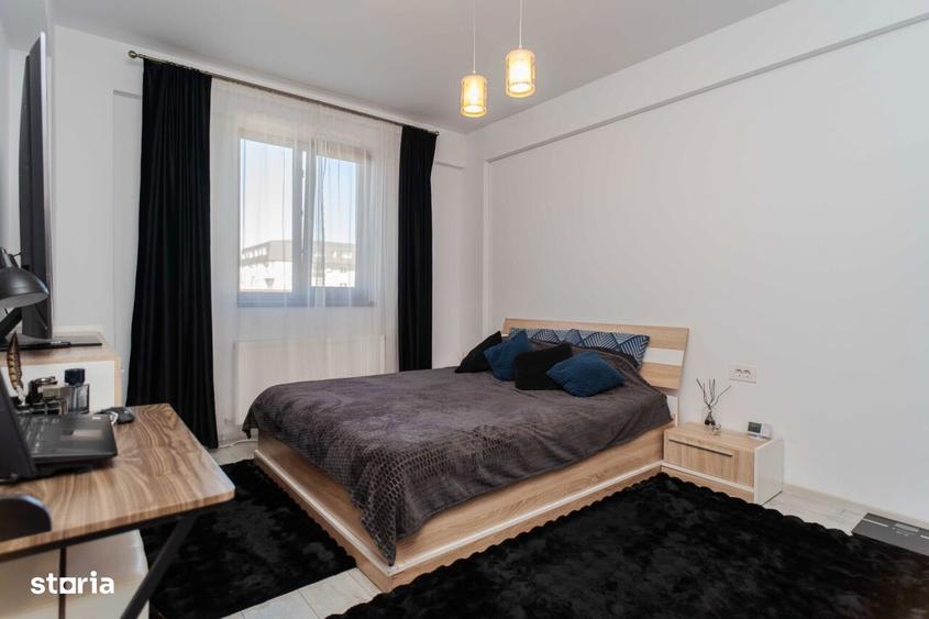 Soleia 3, Et. 2, Decomandat, Mobilat, Baie cu Geam + Parcare - 2