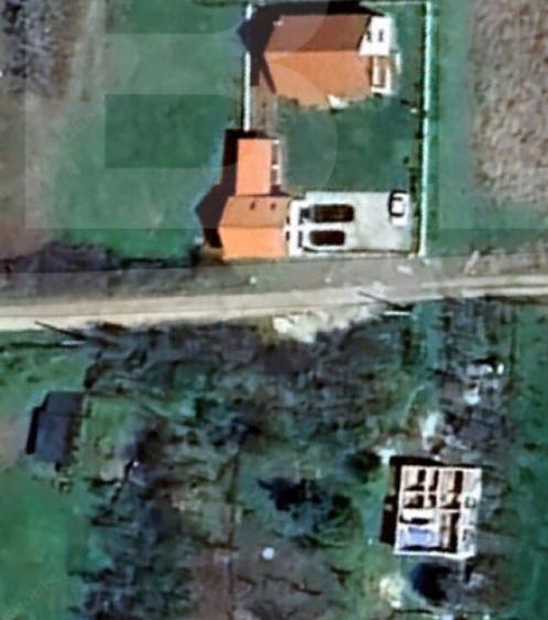 Teren intravilan de vanzare - 2