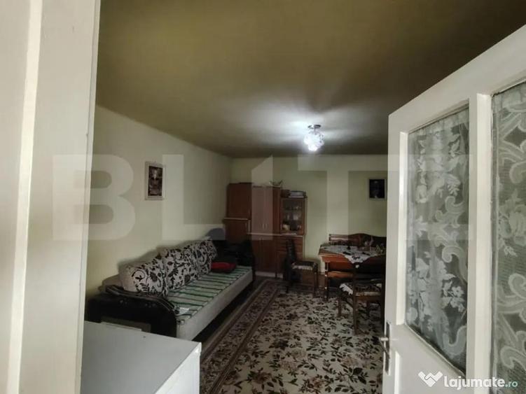 Casa solida cu pod, foi?or ?i 2 garaje in Tarnaveni - 8