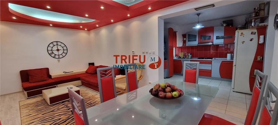 Apartament 4  camere decomandat de vanzare Centru etaj 1 - 1