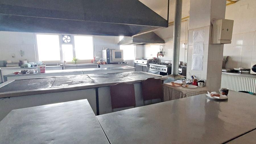 Afacere/Restaurant -Salon evenimente capacitate 600 persoane - 16