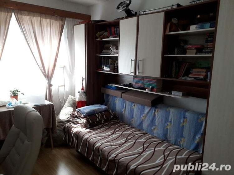 Vand apt 3 camere zona C5 Tulcea Bl A5G etaj 4 langa Penny Pre? 56.000 euro - 5