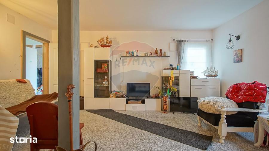 Casa/Cabana din lemn, Complet mobilata, Priveli?te superba, 0%Comision - 15