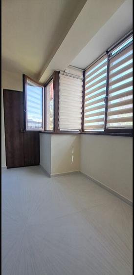 Proprietar inchiriez apartament 3 camere str. 13 decembrie - 4