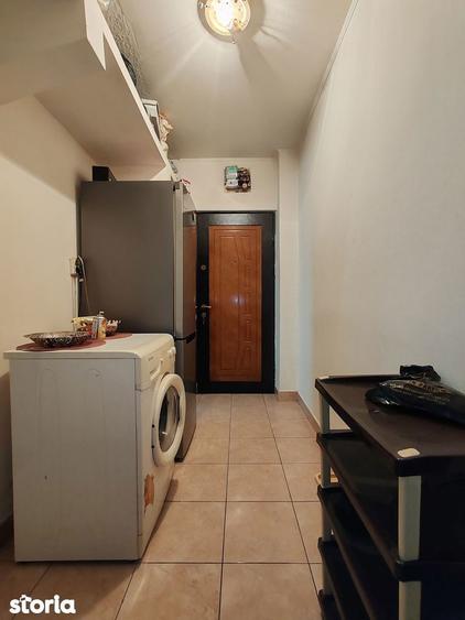 Apartament 2camere Nord/Negru Voda, etaj 1, centrala, balcon inchis - 4