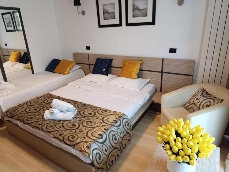 HOTEL 3 STELE, 5 NIVELE, MAMAIA NORD KM 0 ZONA ALEZZI - 52