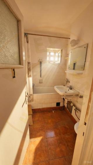 APARTAMENT 3 CAMERE CALEA BUCURESTI - 4