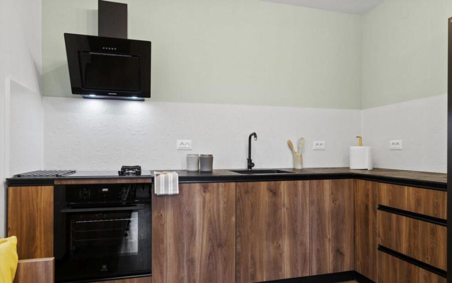 Refugiu de Vis in Cornu Priveli?te Panoramica ?i Apu - 14