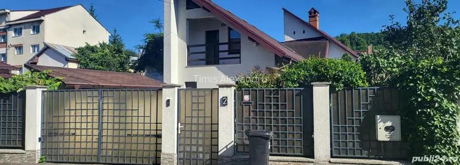 Inchiriez casa in regim hotelier zona centrala. Inchiriez casa in regim hotelier zona centrala.