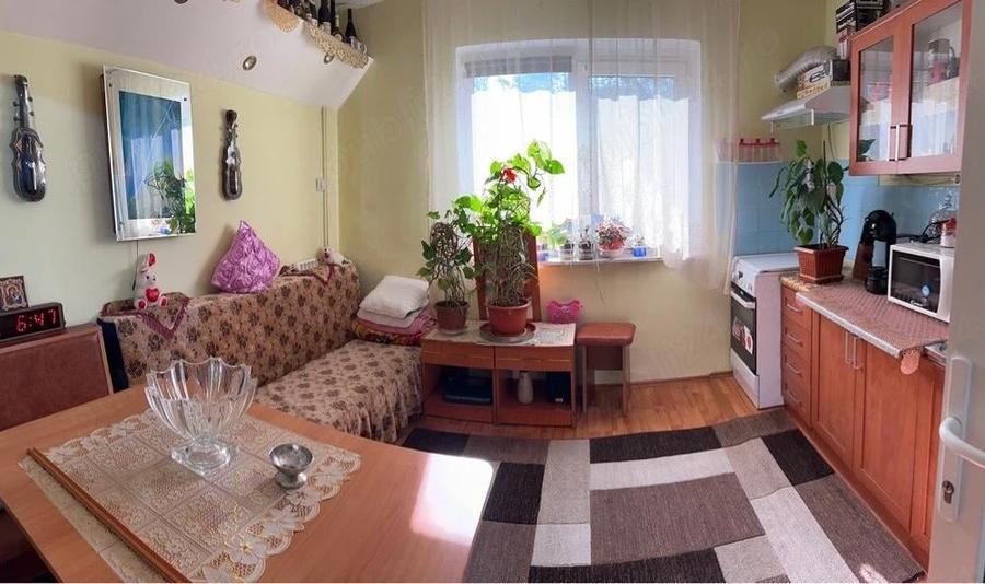 Apartament de vanzare - 1