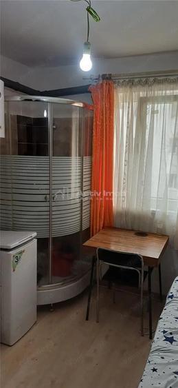 Camera- de inchiriat - Steagu - 4