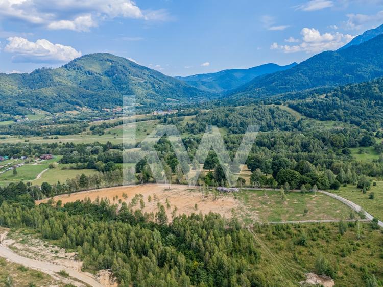 COMISION 0 %!!!!Teren cu priveliste remarcabila asupra orasului Rasnov - 8