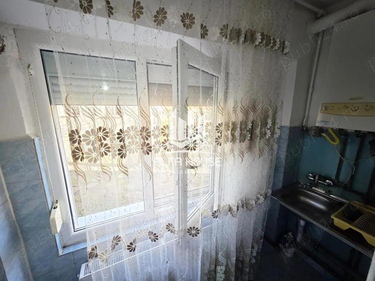 Garsoniera de vanzare , zona Moroasa ! - 3