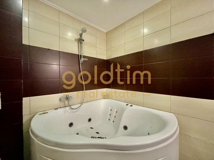 SPATII GENEROASE/ TERASA 33 mp/ SPATII DEPOZiTARE - 31