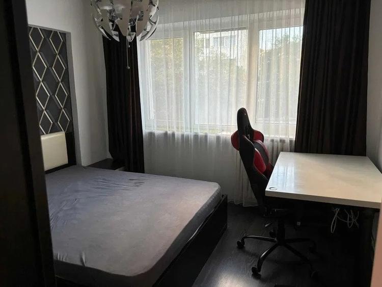 Apartament cu 2 camere, etajul 1/10, zona Mircea Cel Batran - 1