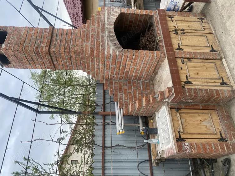 Vand casa la curte,Magurele,limita sector5 - 6