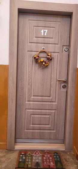 Vand apartament 3 camere - 12