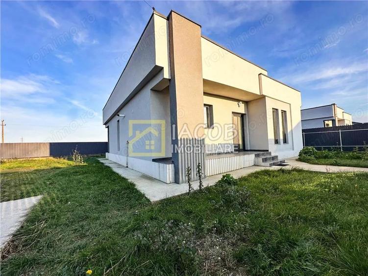 Casa de vanzare Stil Mediteranean | Cartier Serbanesti, Bacau | Constructie 2022 - 13