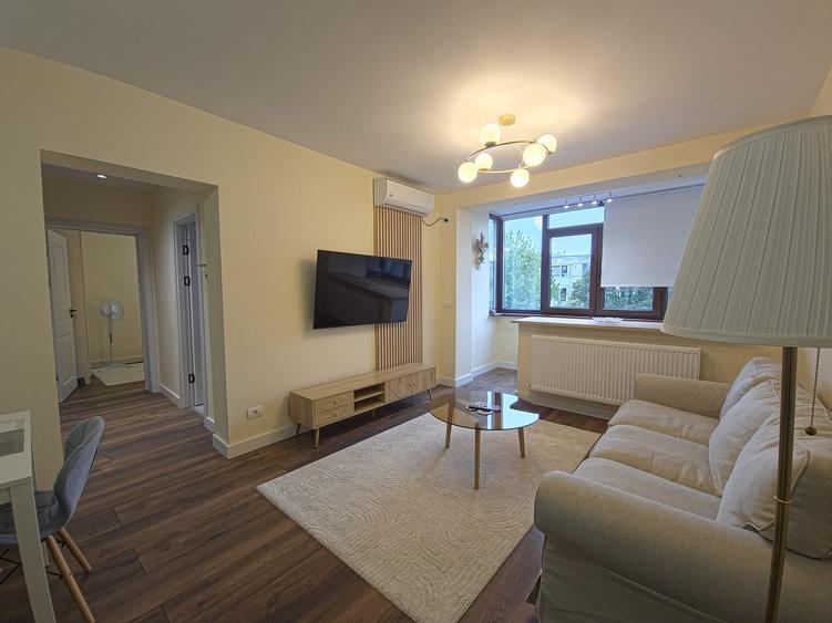 Apartament 3 camere, Tomis 2 – renovat, mobilat, utilat, 59 mp, etaj 3/4. - 27