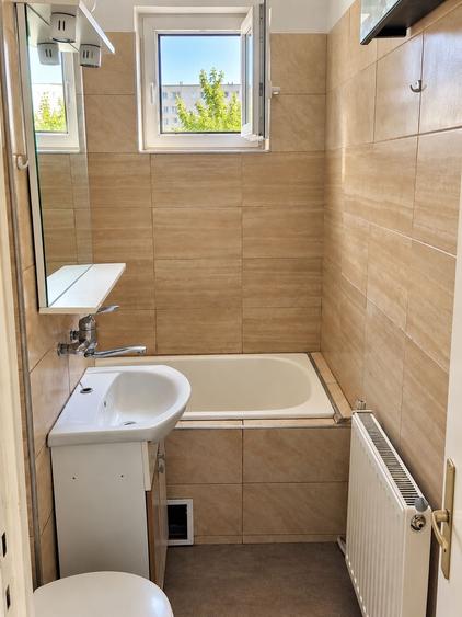 Apartament cu 3 camere semidecomandat în Mănăștur