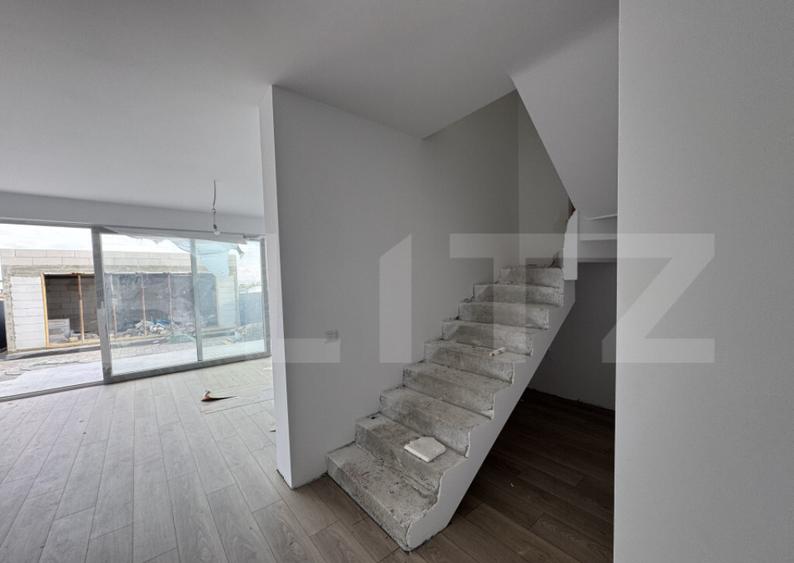 Case de vanzare , 120 mp utili ,foi?or + beci,zona reziden - 7