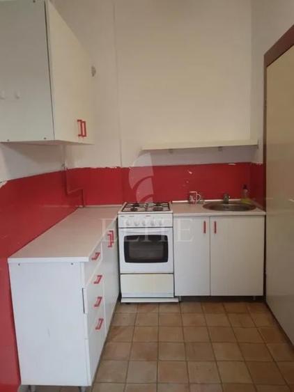 Apartament o camera &icirc;n zona GRUIA - 7