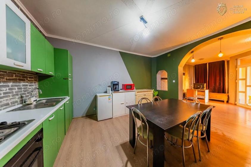 Casa de vanzare 7 camere Santana - 24