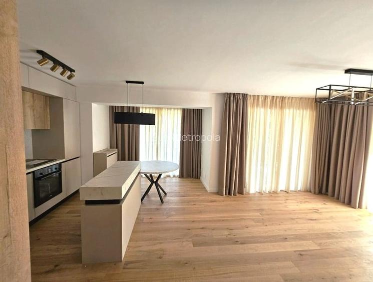Vanzare apartament cu gradina zona Unirii Vanzare apartament cu gradina zona Unirii