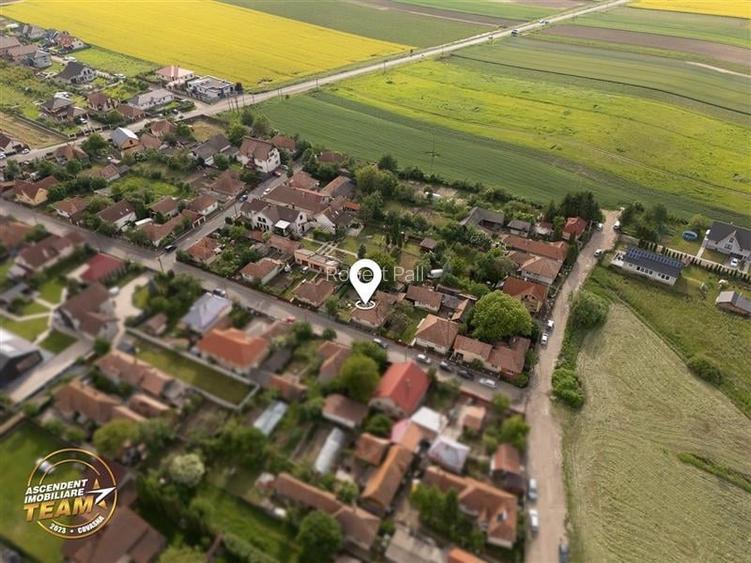 Casa traditionala, cu teren generos de 534 mp, Targu Secuiesc