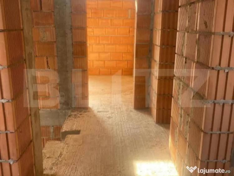 Casa cu etaj la rosu, 140 mp utili, 400 mp teren, zona Lisau - 2