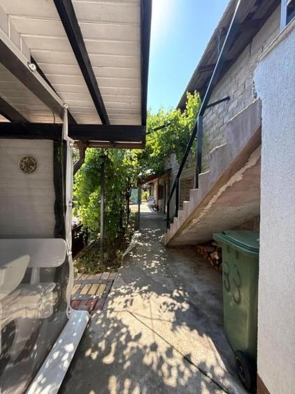 O oaza de liniste in Sabareni - 9