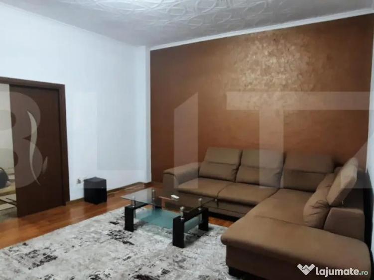 Casa de vanzare cu 3 camere, 100 mp, zona Titulescu Satu Mar - 4