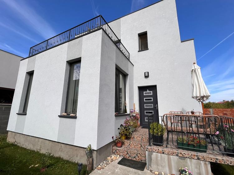 Proprietate de vânzare – Corbeanca, 2 case pe teren de 470 mp - 1