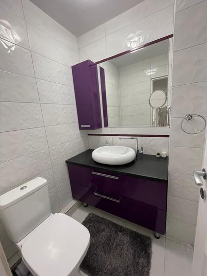 Apartament cu 3 camere decomandat, mobilat în Vitan Mall