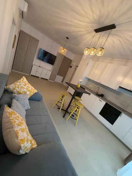 Apartament cu 2 camere semidecomandat în Neptun
